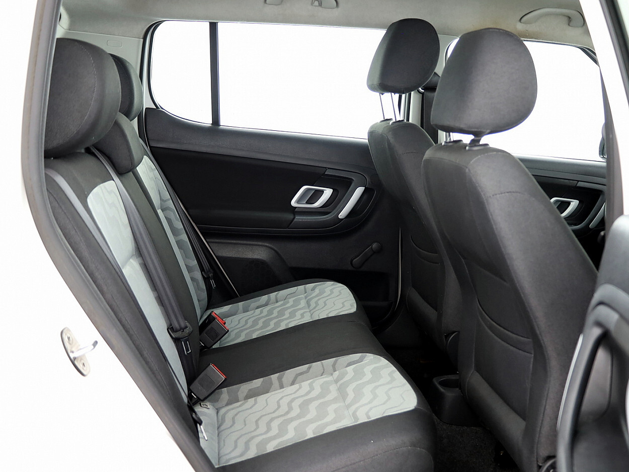 Škoda Fabia 2009, photo 7/7