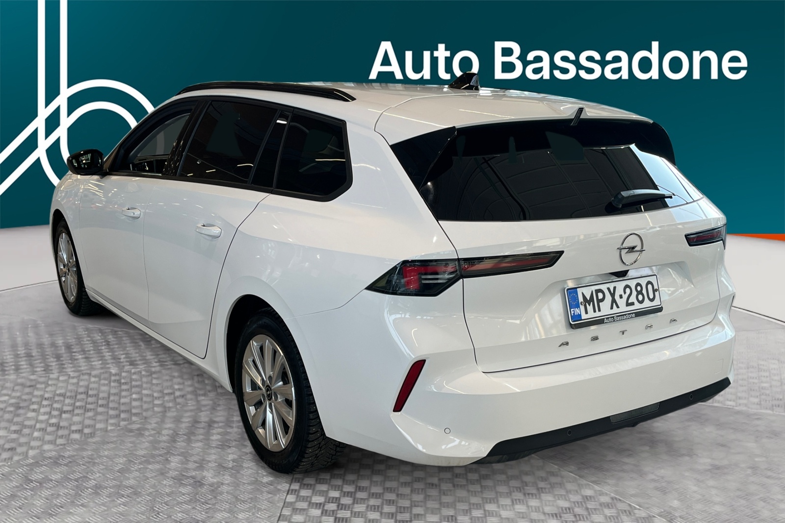 Opel Astra 2024, photo 3/21
