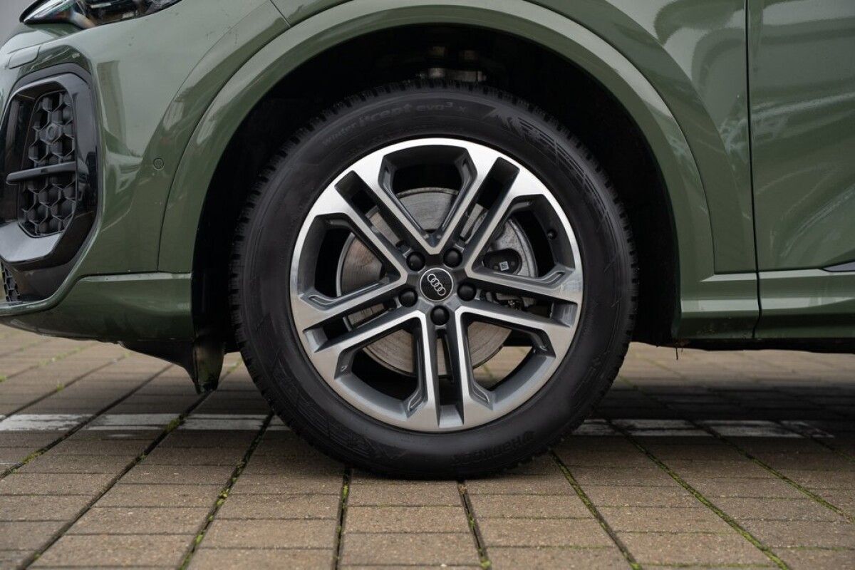 Audi Q5 2025, photo 4/10