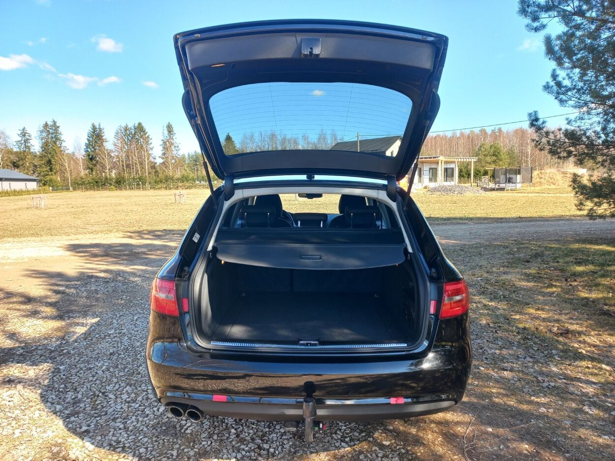 Audi A4 2014, kuva 6/9
