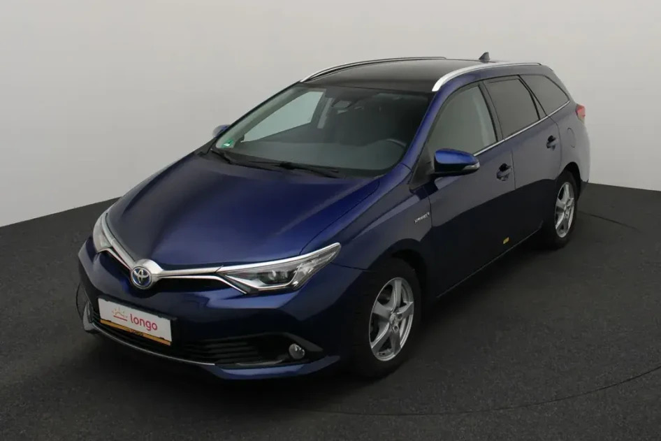 Toyota Auris, 2015, 1.8, 100 kW, hybrid (petrol/electric), automatic, front-wheel drive