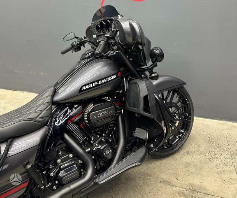 Harley-Davidson Street Glide 2020, kuva 2/3