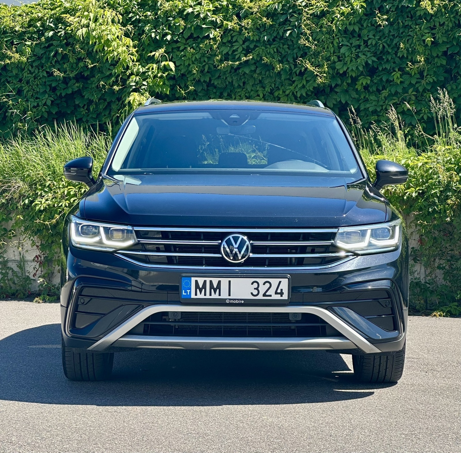 Volkswagen Tiguan 2023, photo 2/17