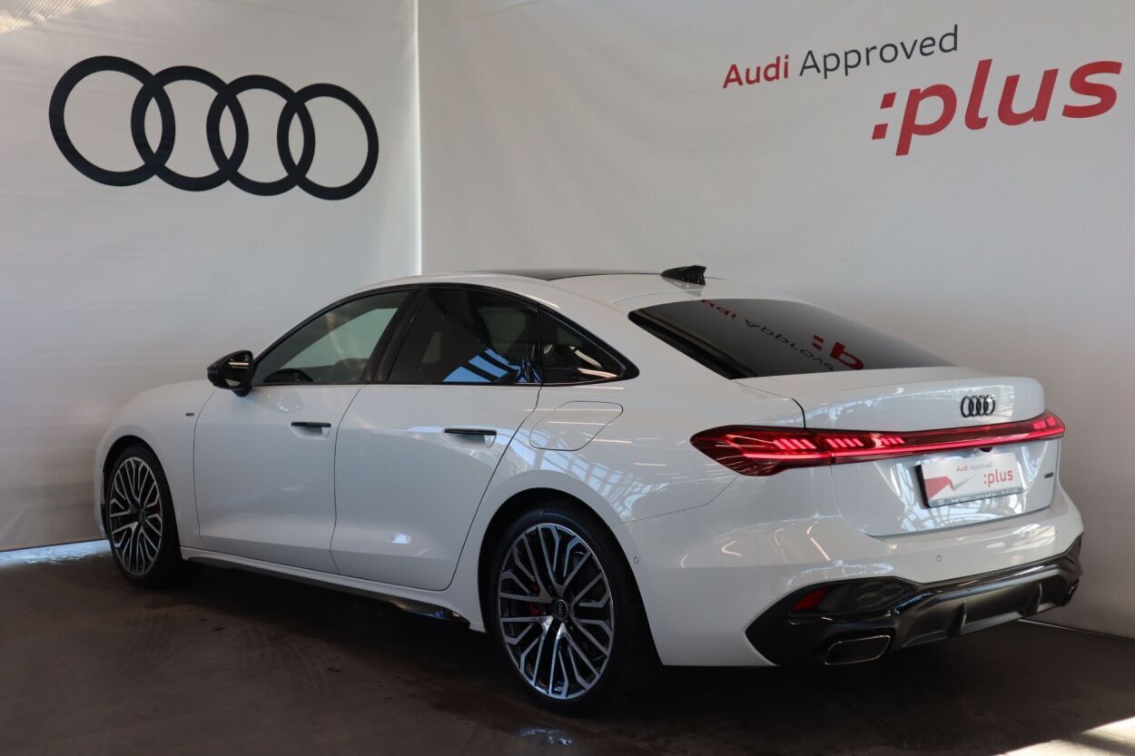 Audi A5 2026, photo 2/10
