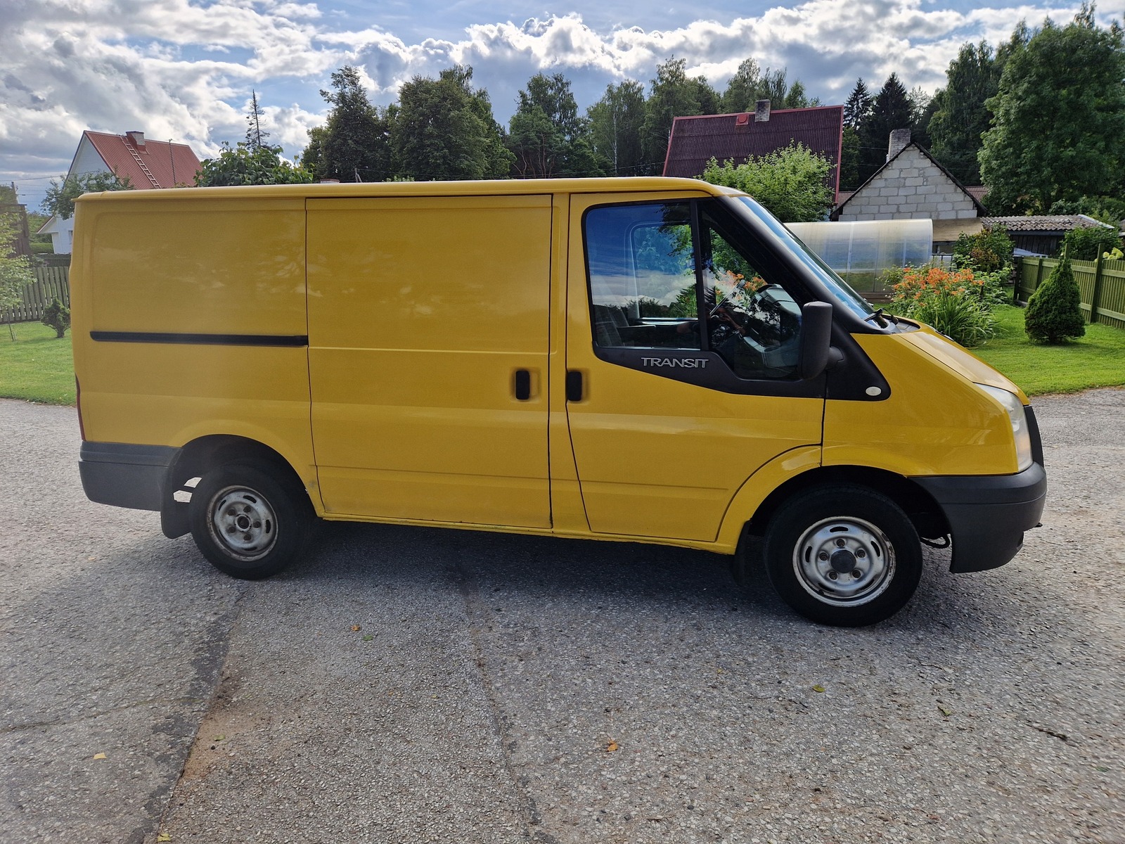 Ford Transit 2011, kuva 2/10