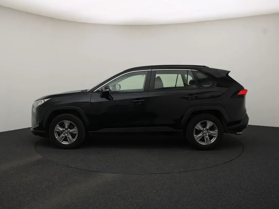 Toyota RAV4 2022, kuva 6/10