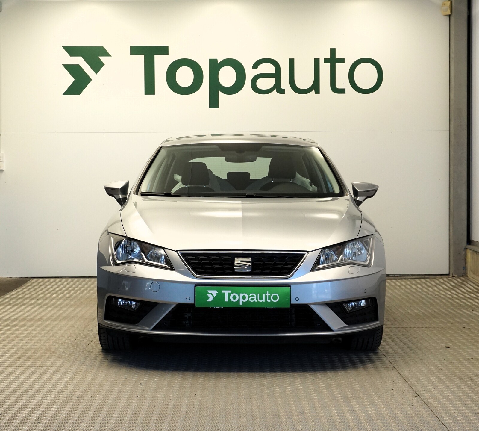 SEAT Leon 2020, kuva 2/16