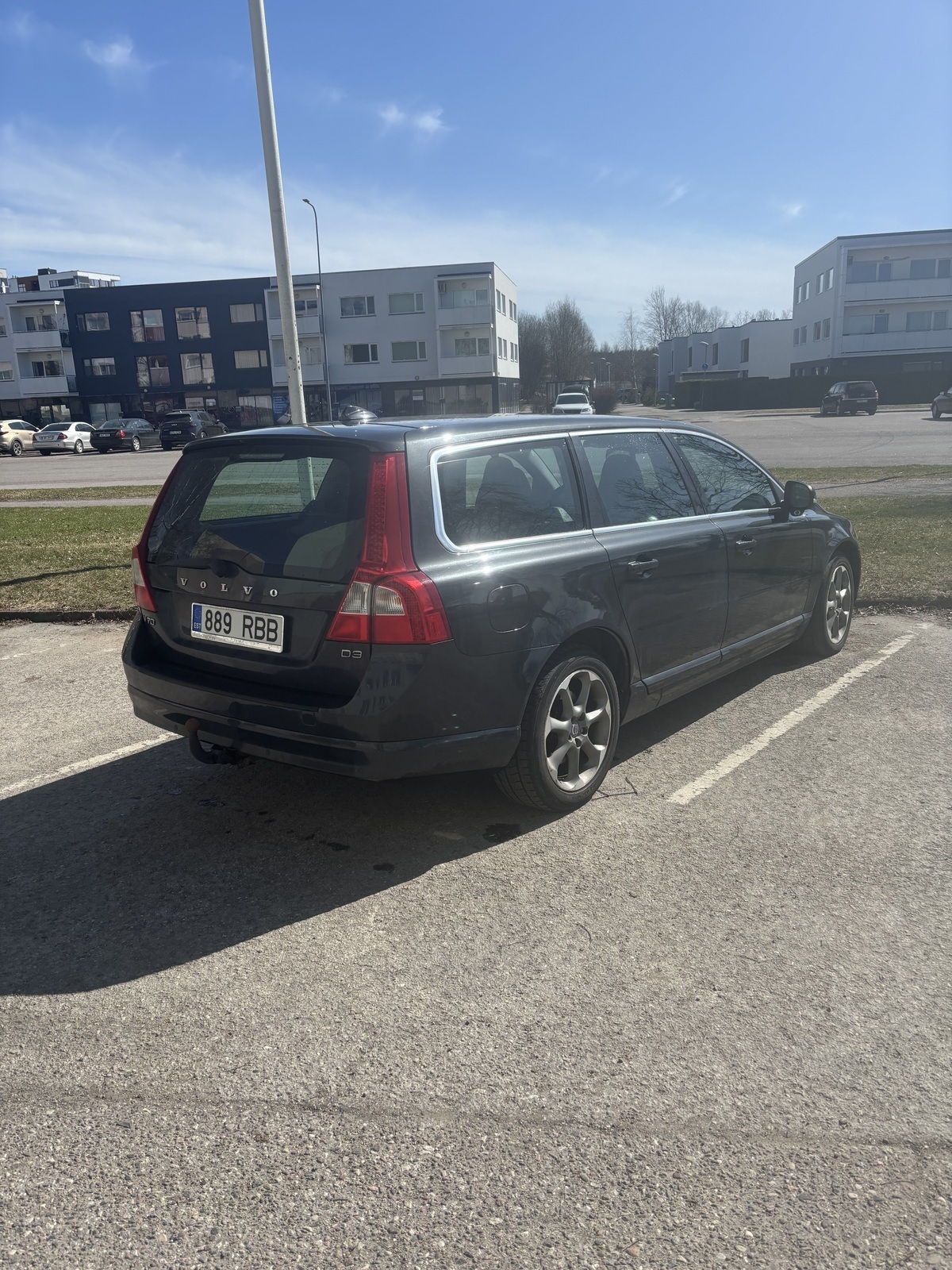 Volvo V70 2012, kuva 6/7