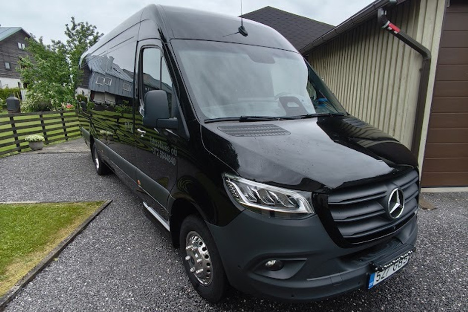 Mercedes-Benz Sprinter, 2025, 2.0, 140 kW, diesel, automatic, rear-wheel drive