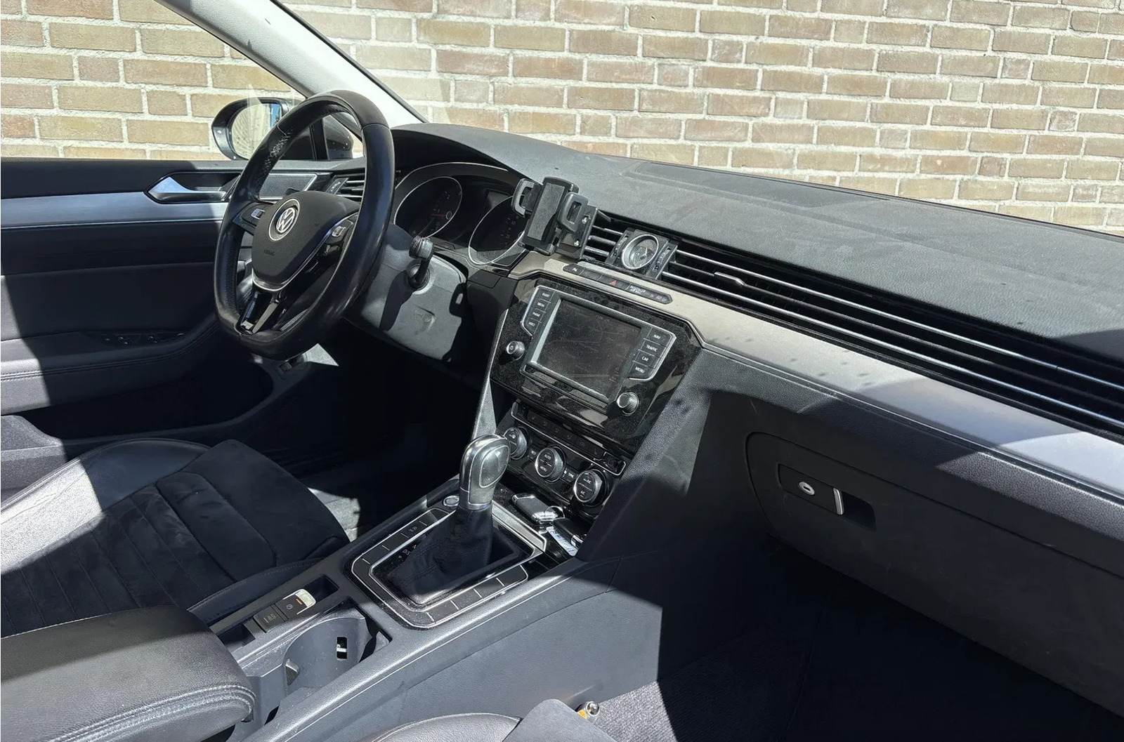 Volkswagen Passat 2015, photo 6/6