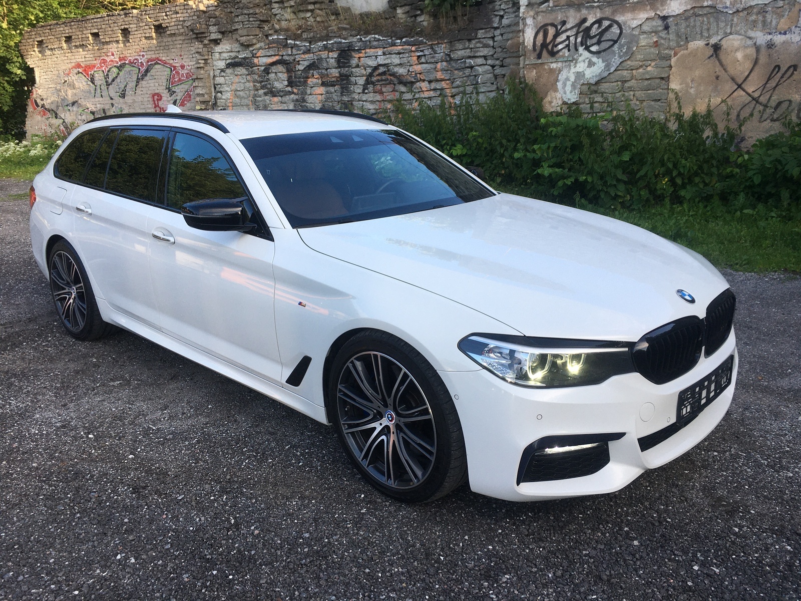 BMW 540 2018, photo 2/29