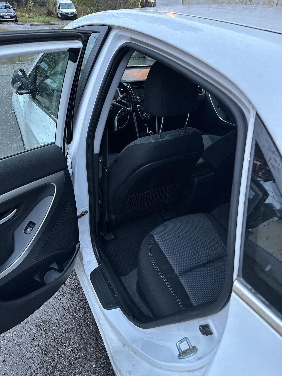 Hyundai i30 2016, photo 8/8