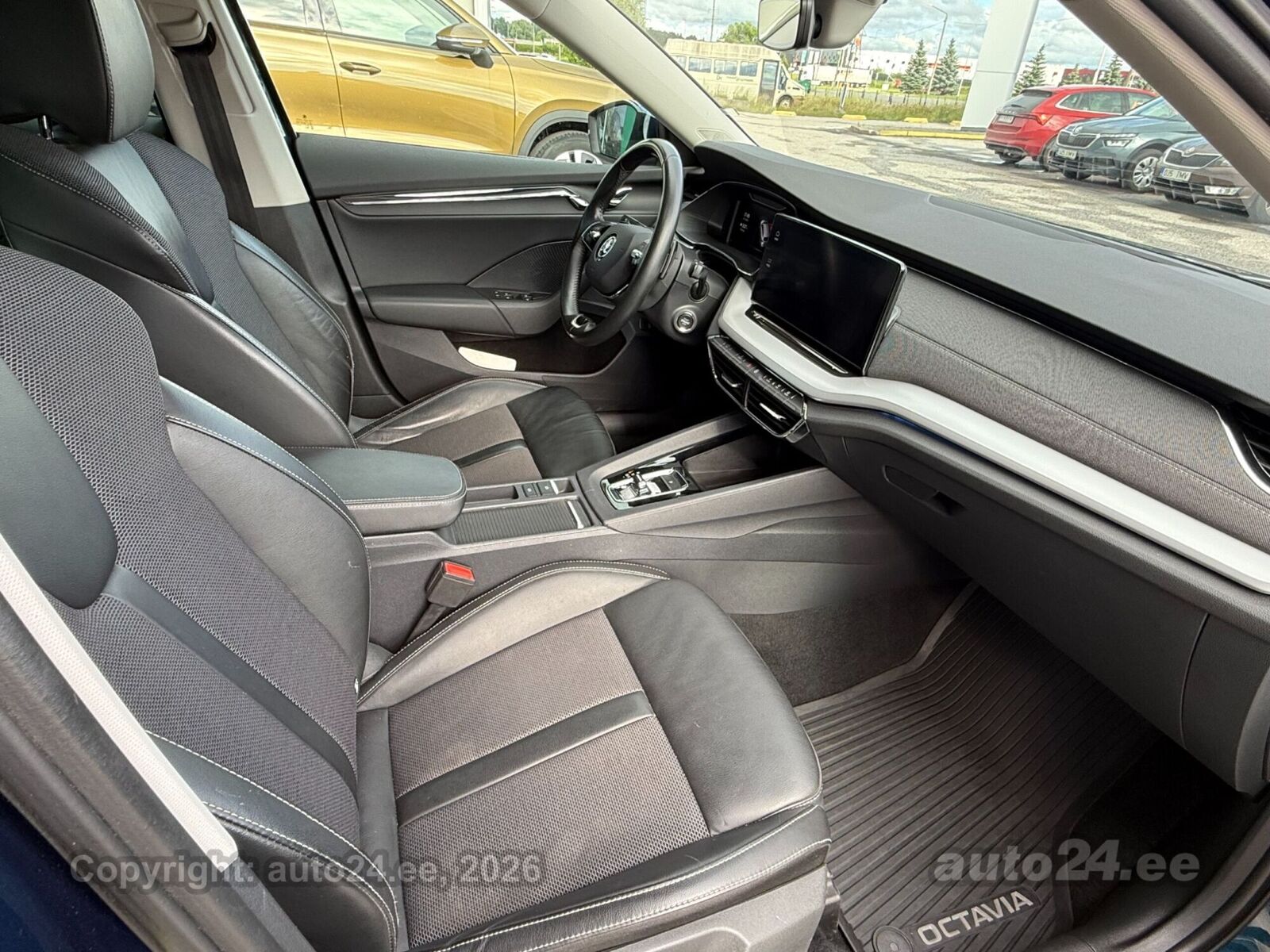 Škoda Octavia 2021, photo 4/4