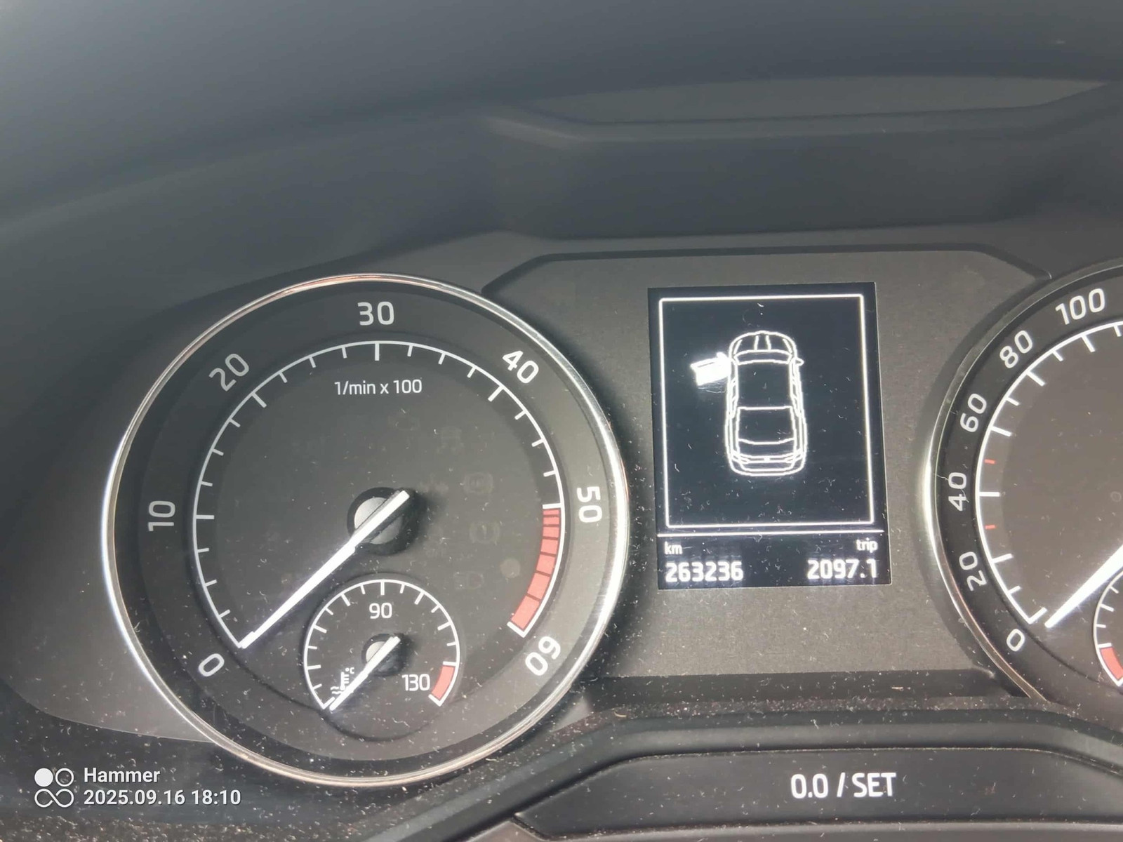 Škoda Superb 2016, photo 8/8