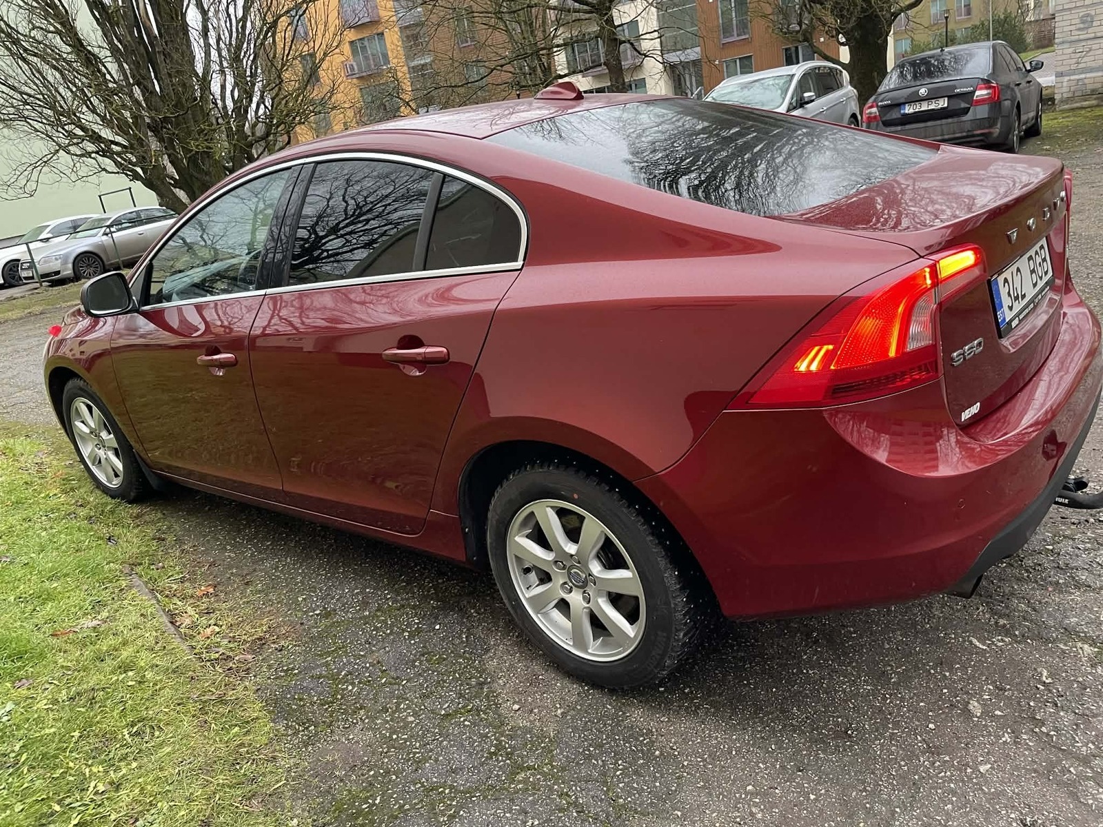Volvo S60 2012, photo 4/6