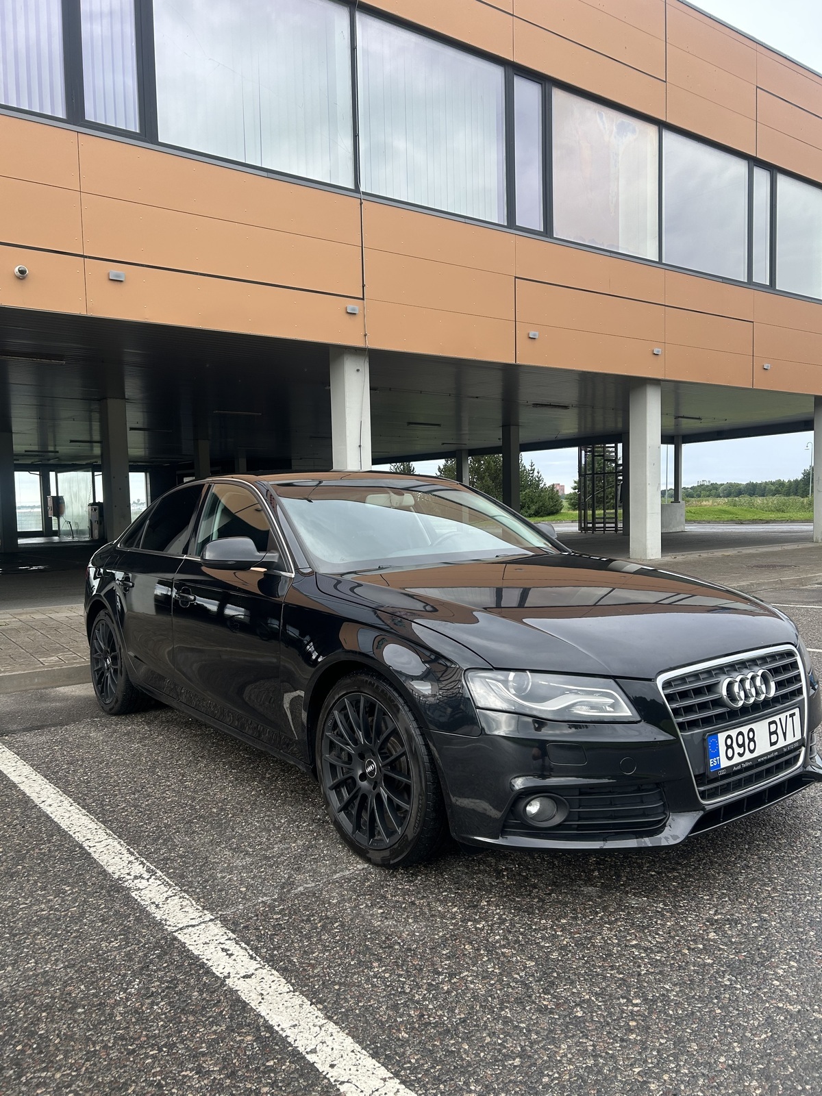Audi A4 2011, kuva 2/5