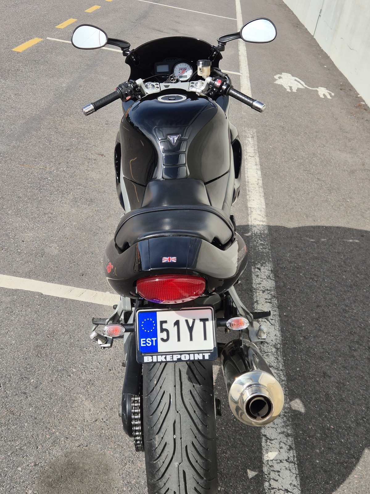 Triumph 2004, photo 5/6
