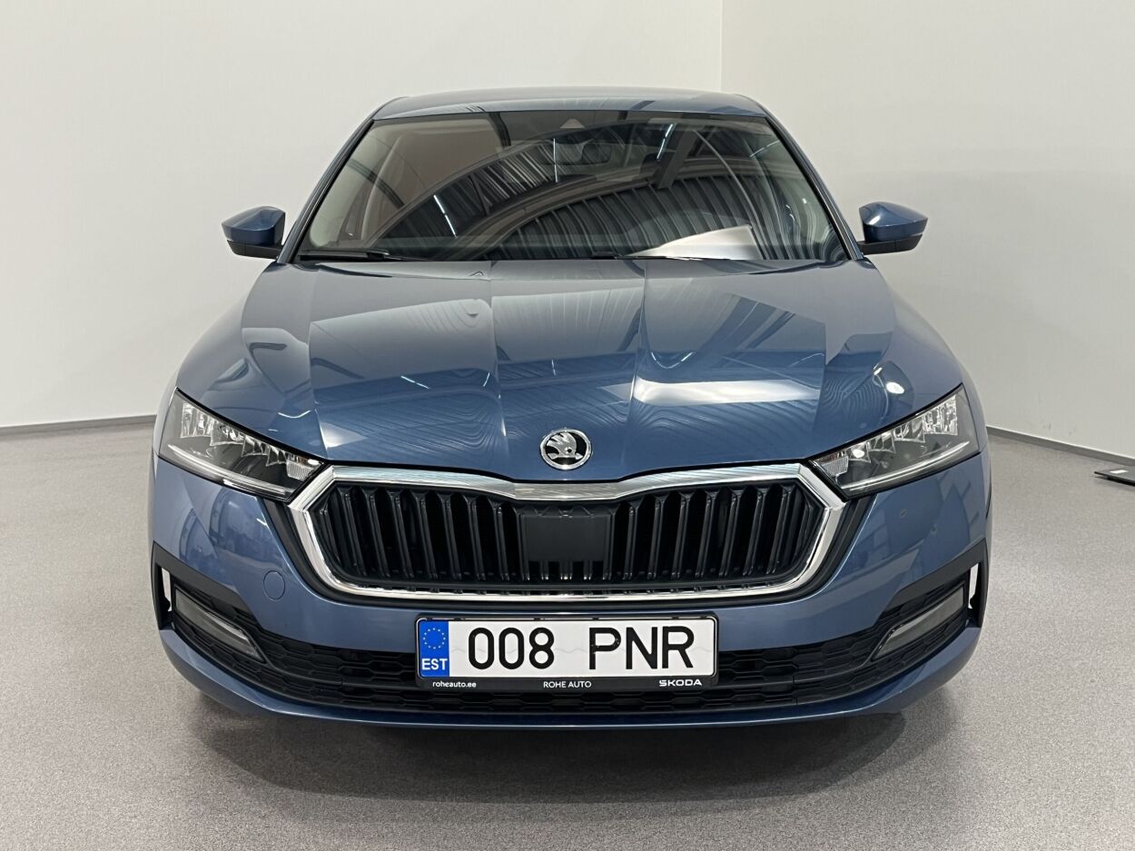 Škoda Octavia 2020, photo 2/27