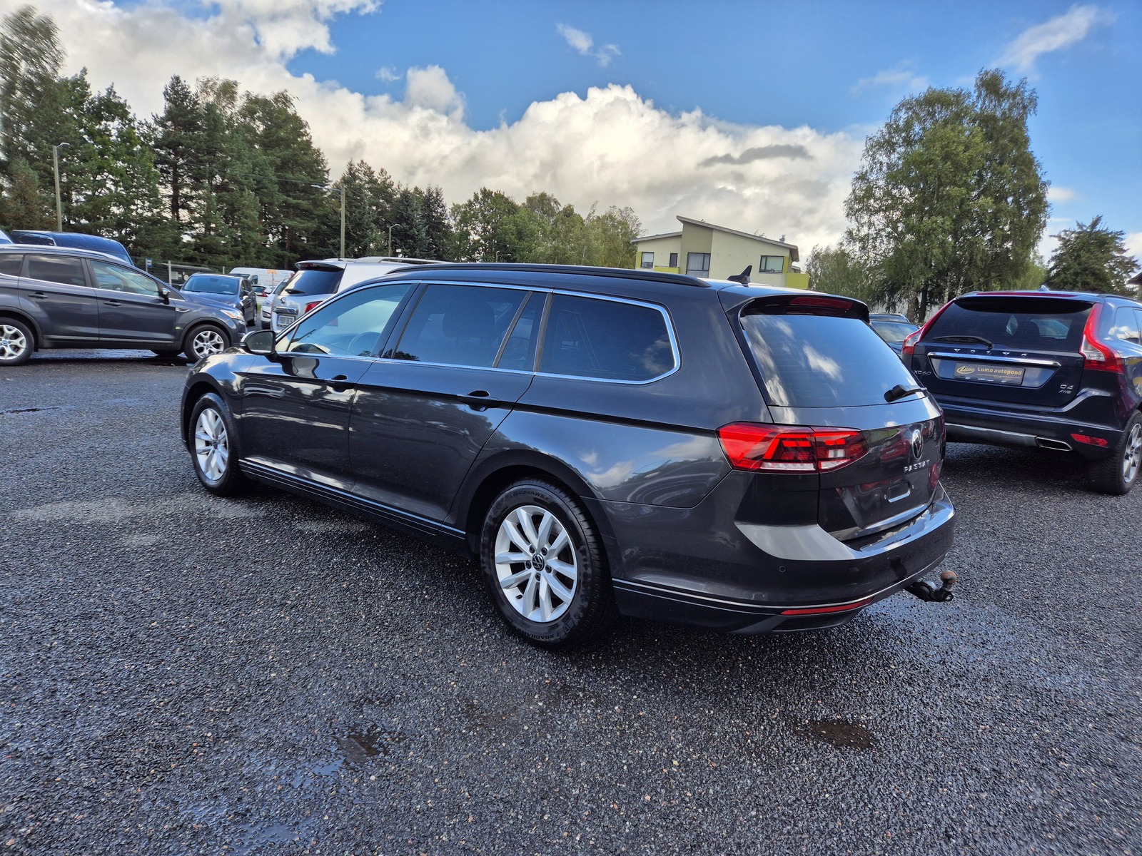 Volkswagen Passat 2022, photo 4/23