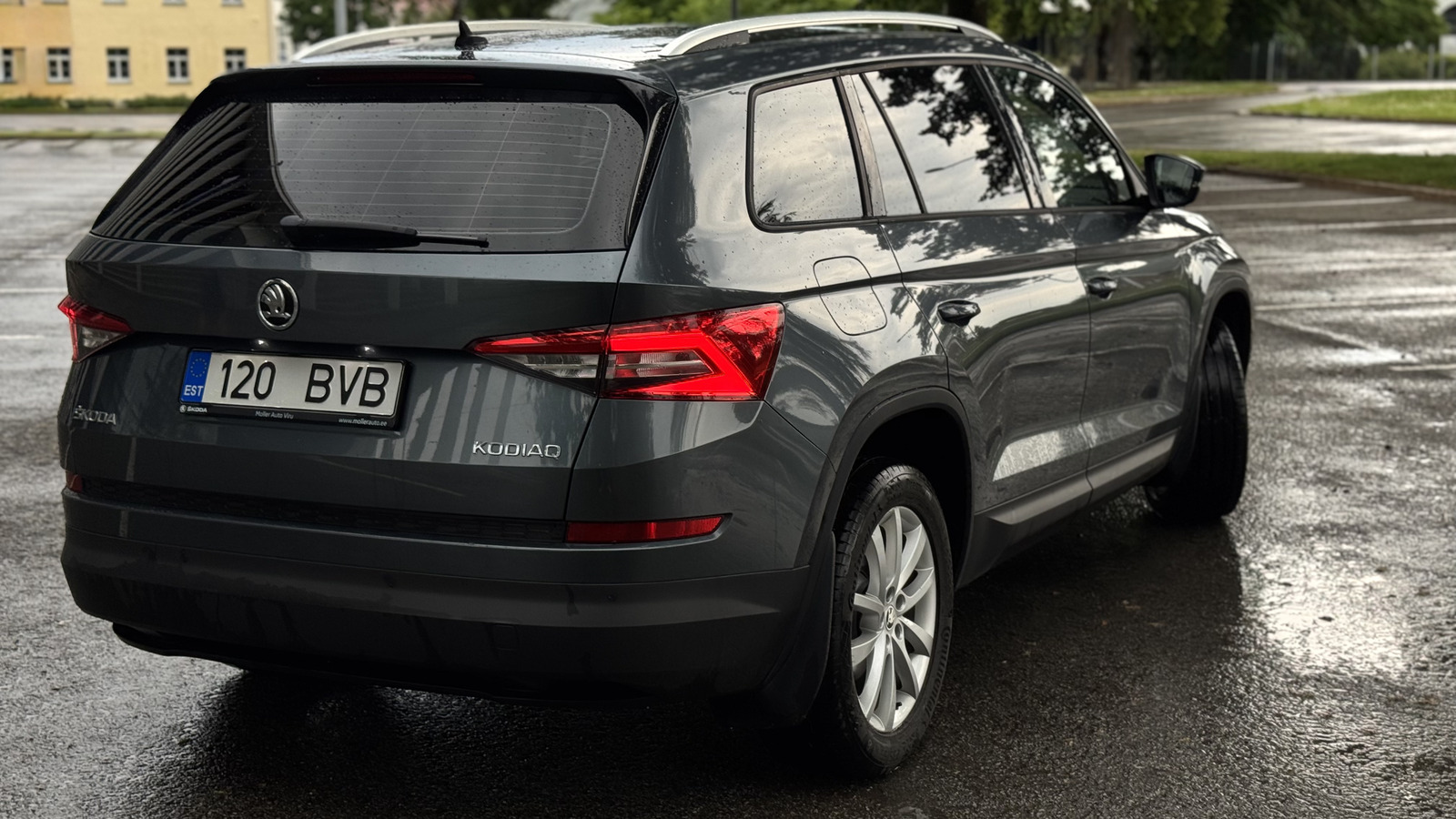 Škoda Kodiaq 2017, photo 5/10