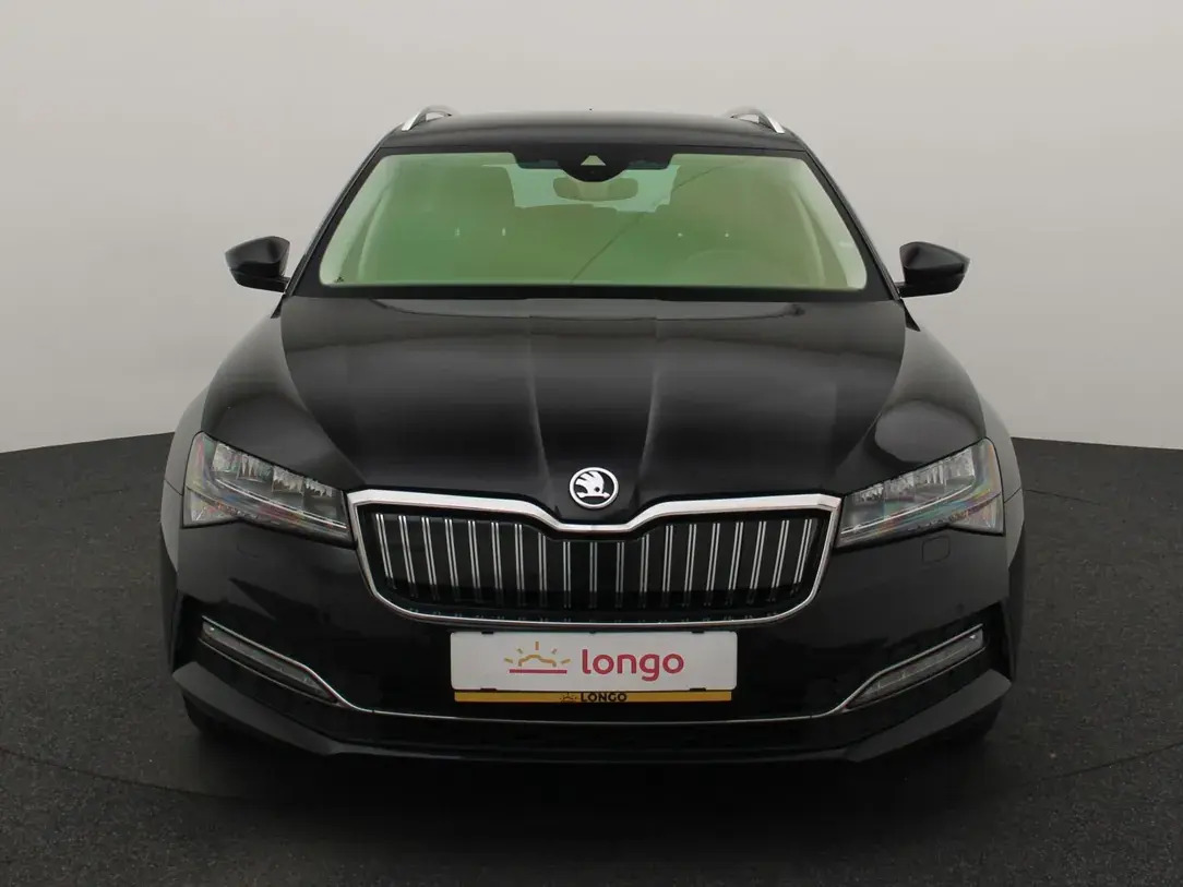 Škoda Superb 2020, kuva 3/10