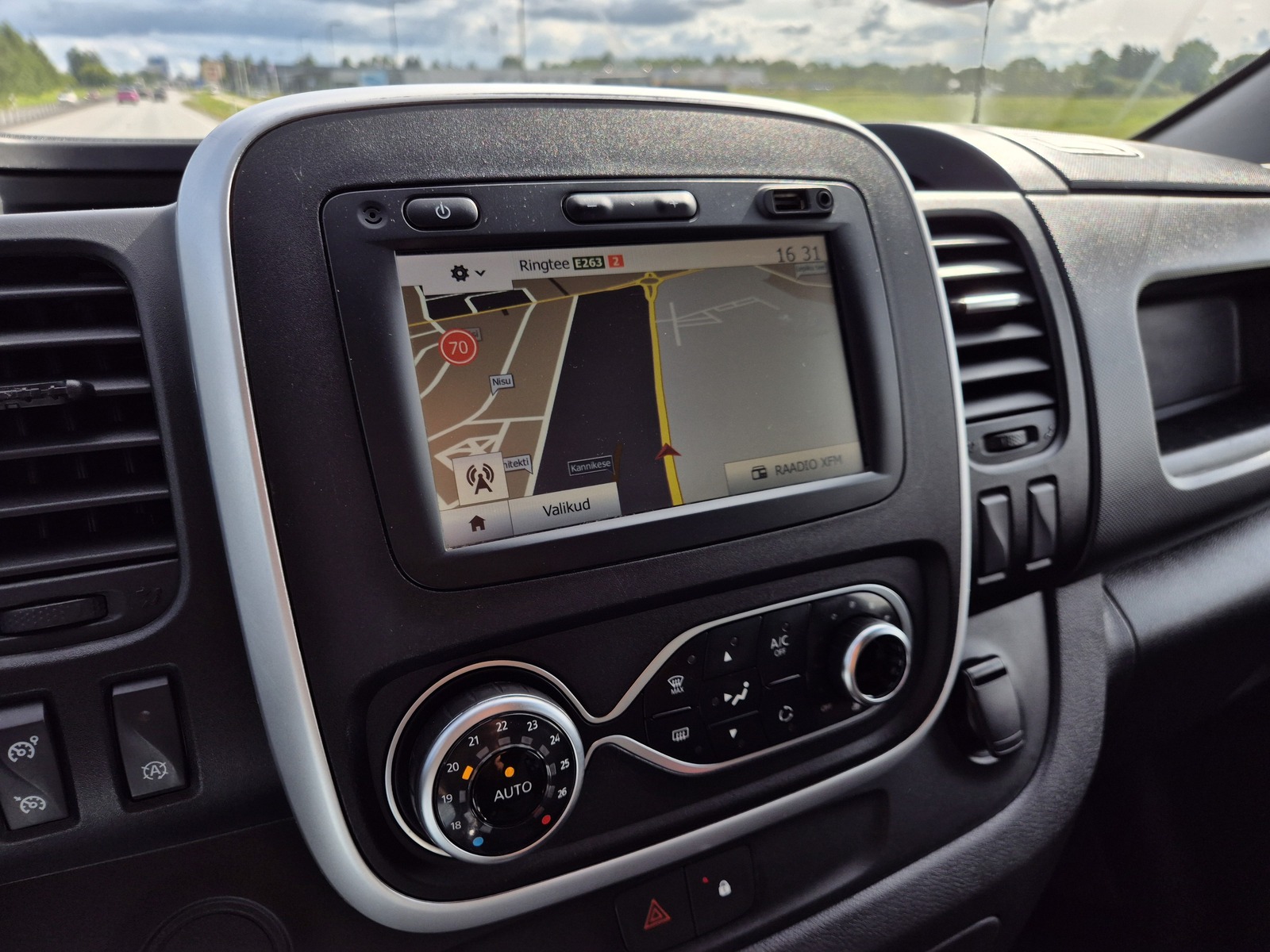 Renault Trafic 2020, kuva 4/10