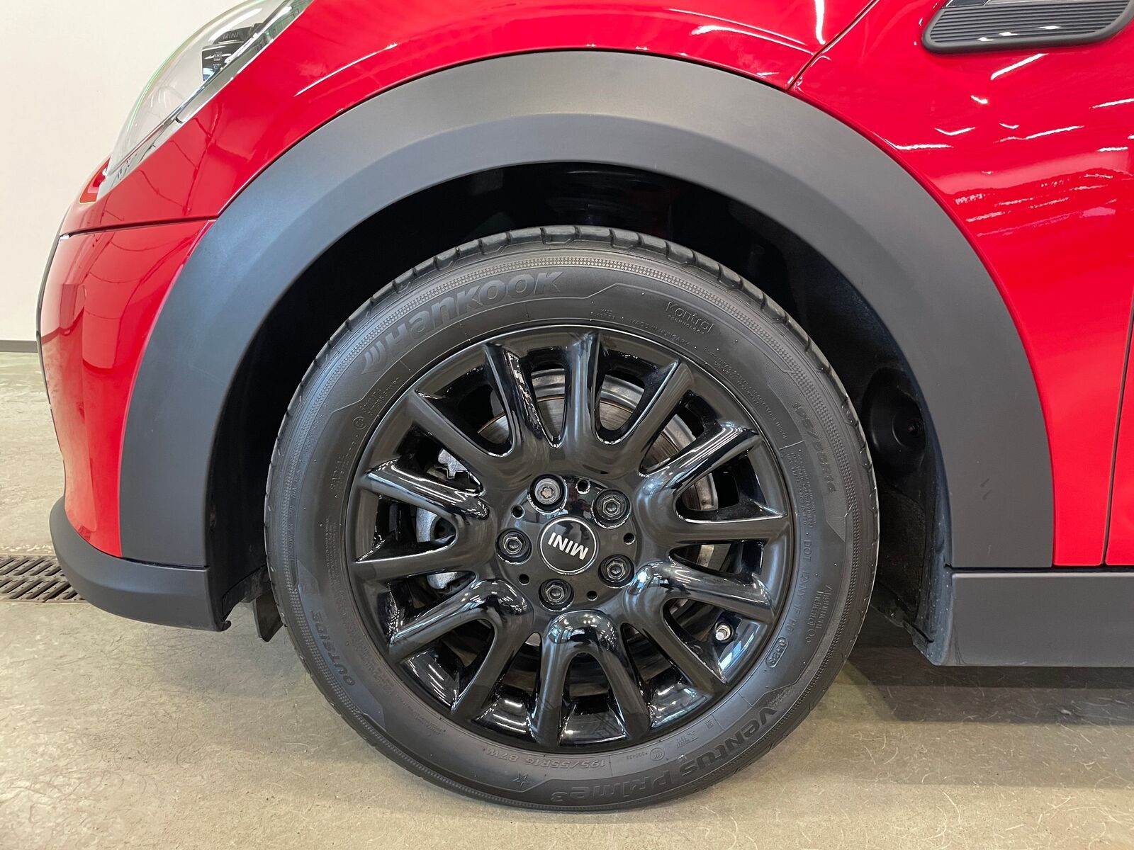 MINI Cooper 5D 2023, photo 5/10