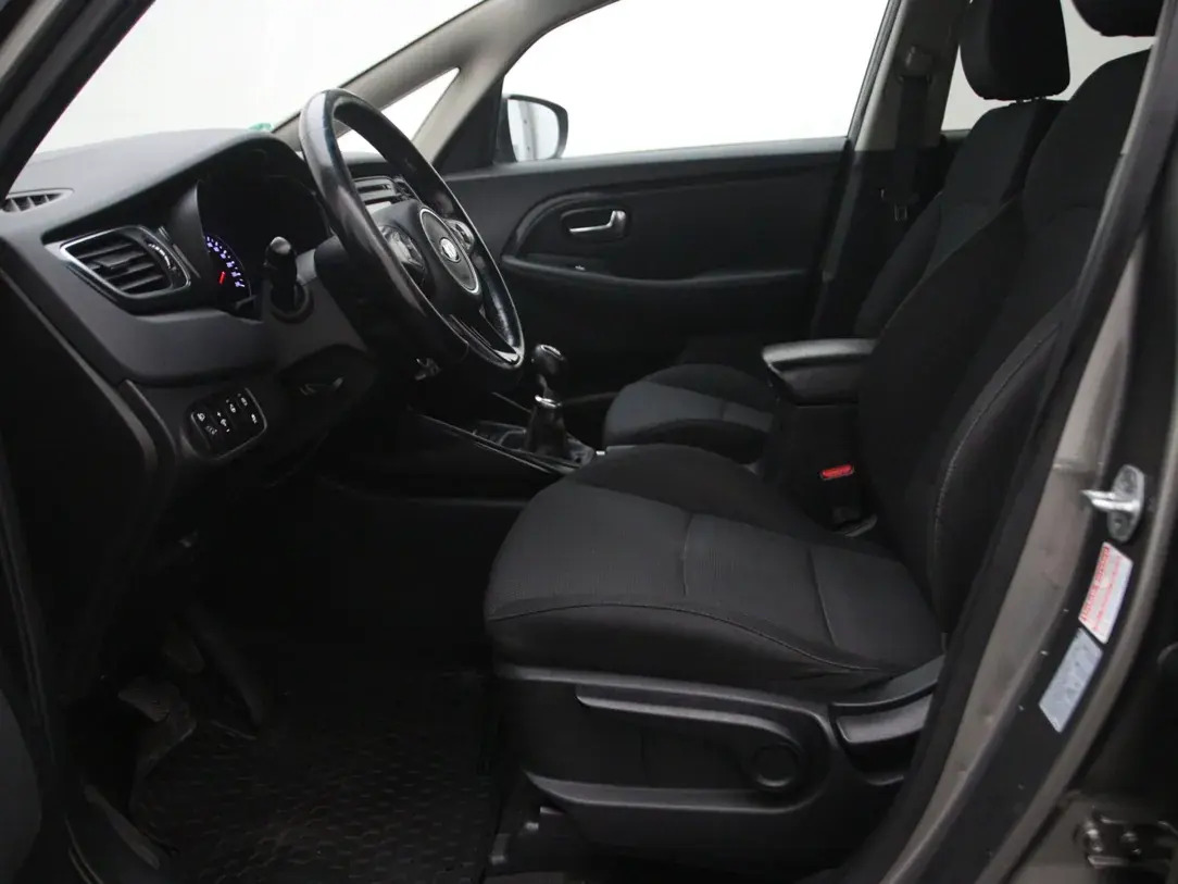 Kia Carens Dream Team 1.7 104kW 2016, photo 4/34