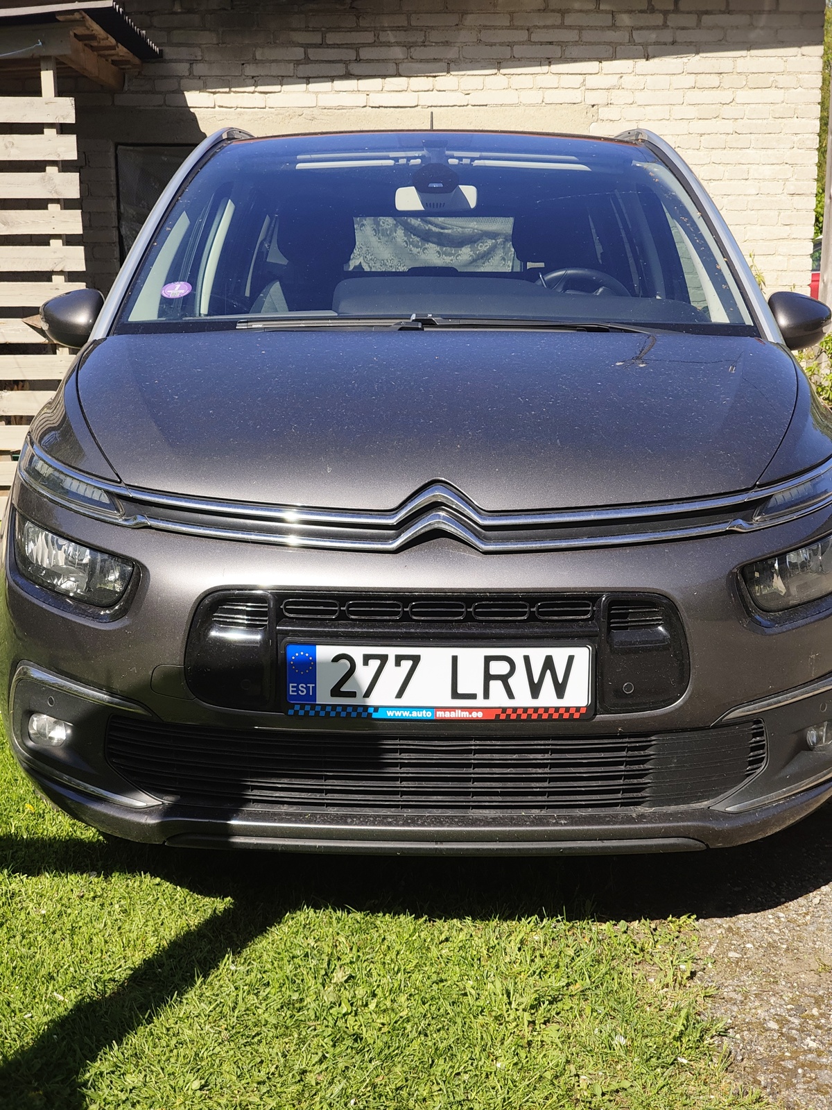 Citroën Grand C4 Picasso 2018, photo 2/17