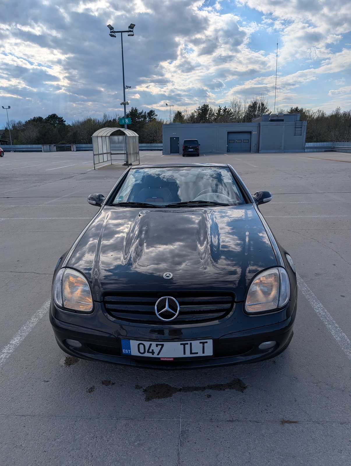 Mercedes-Benz SLK 230