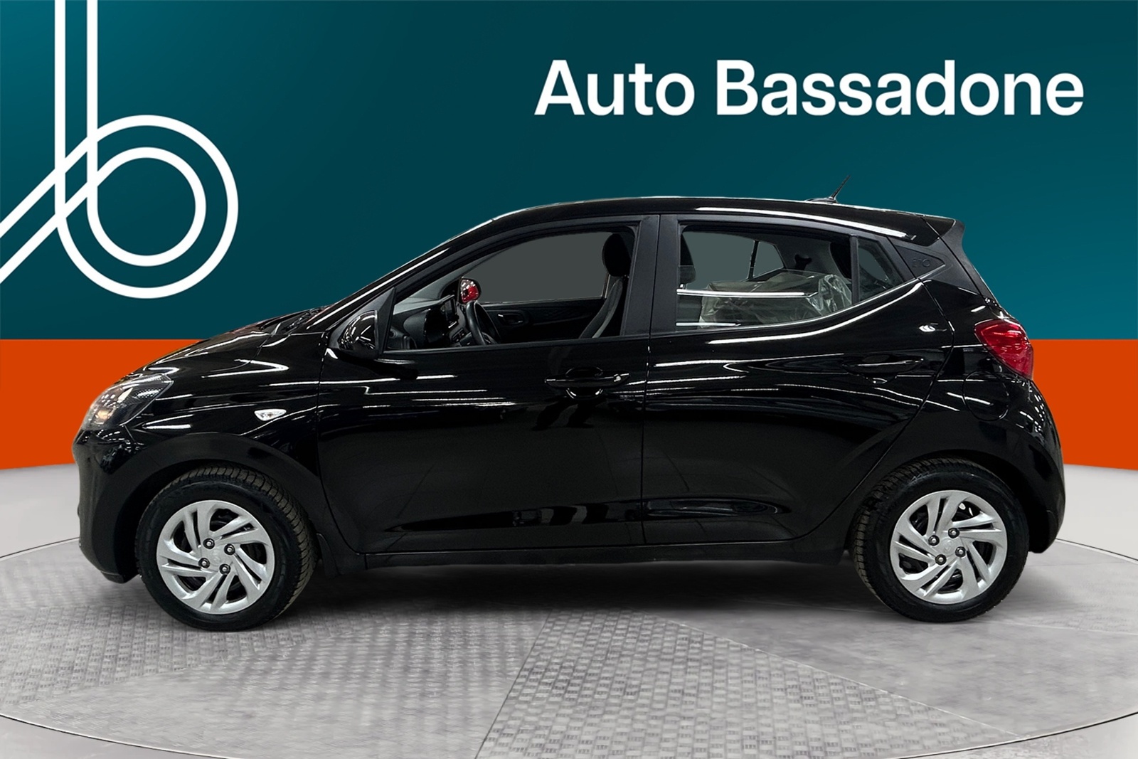 Hyundai i10 2024, photo 2/19