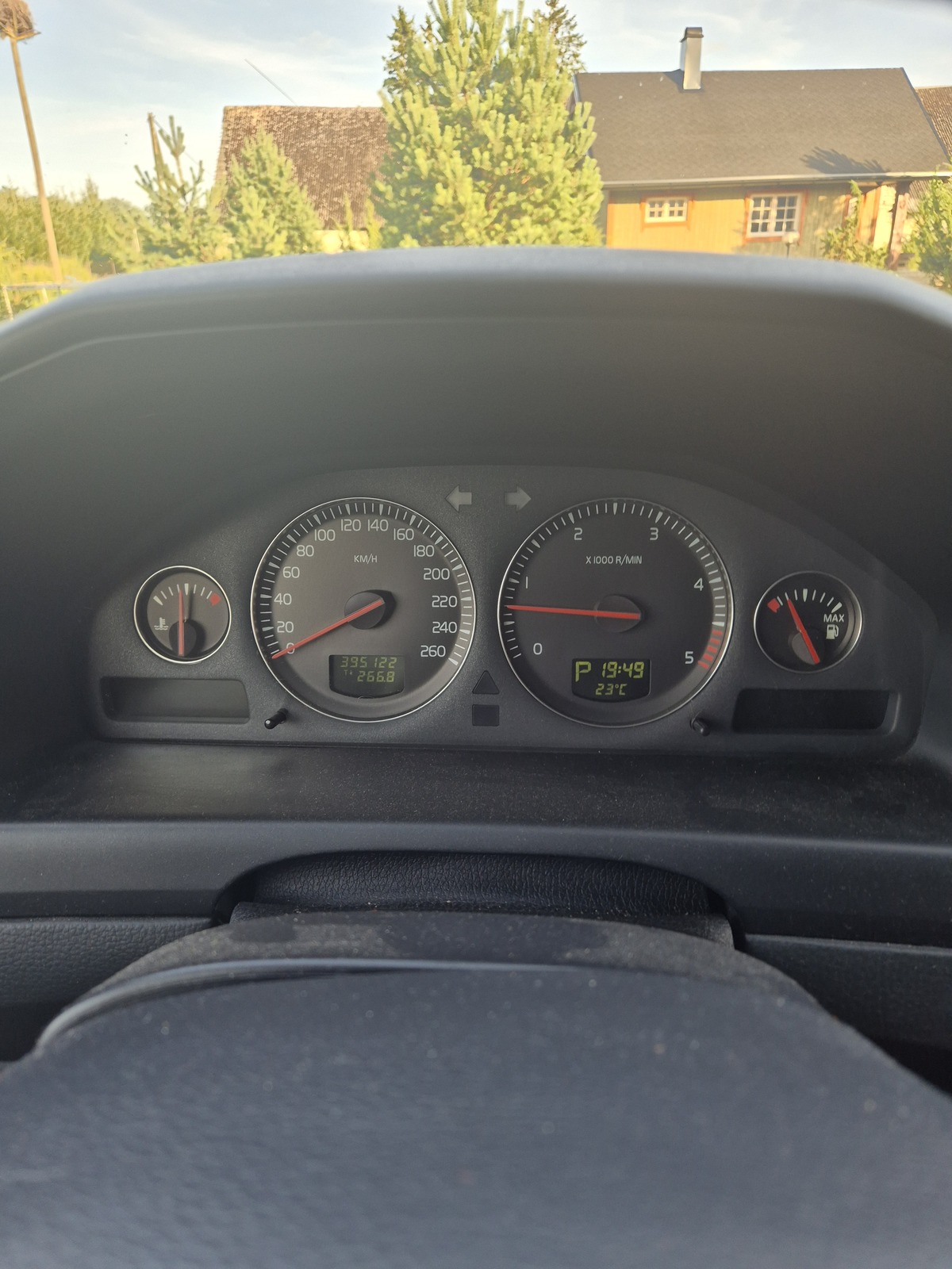 Volvo V70 2003, photo 2/9