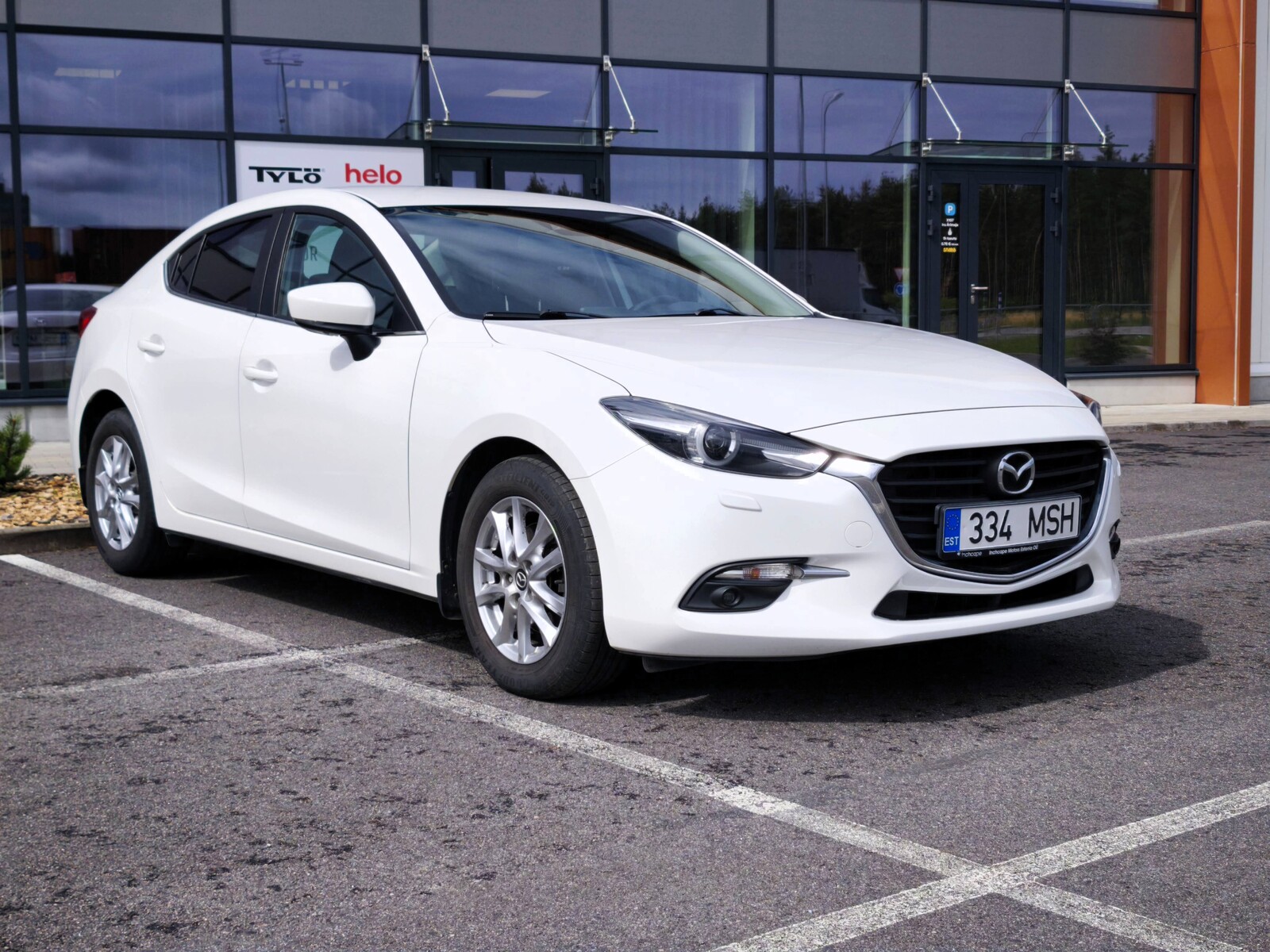 Mazda 3 2019, photo 3/19