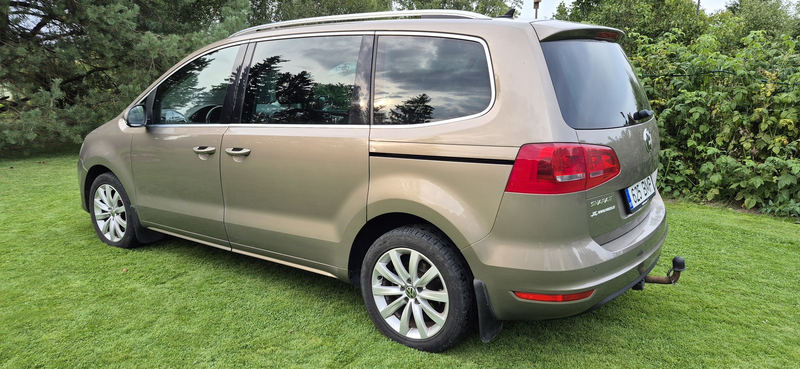 Volkswagen Sharan 2015, kuva 3/10