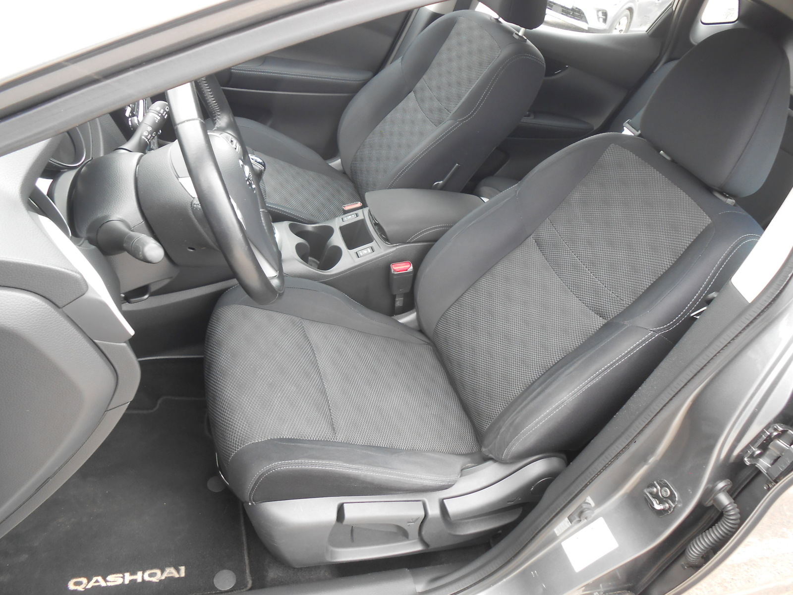 Nissan Qashqai 2016, kuva 6/17
