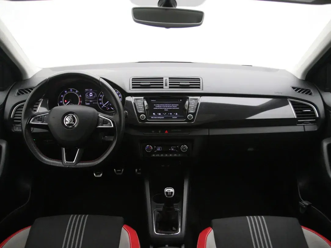 Škoda Fabia 2018, photo 2/32
