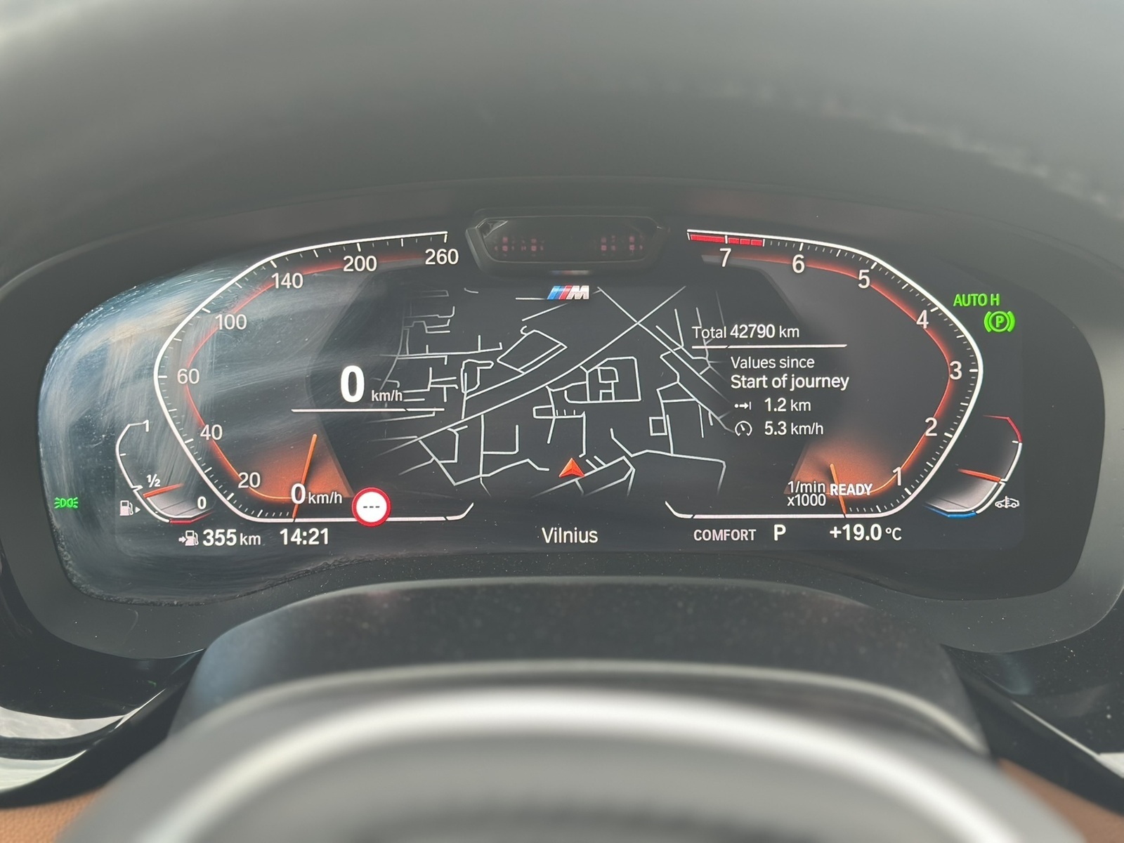 BMW 530 2023, kuva 7/19