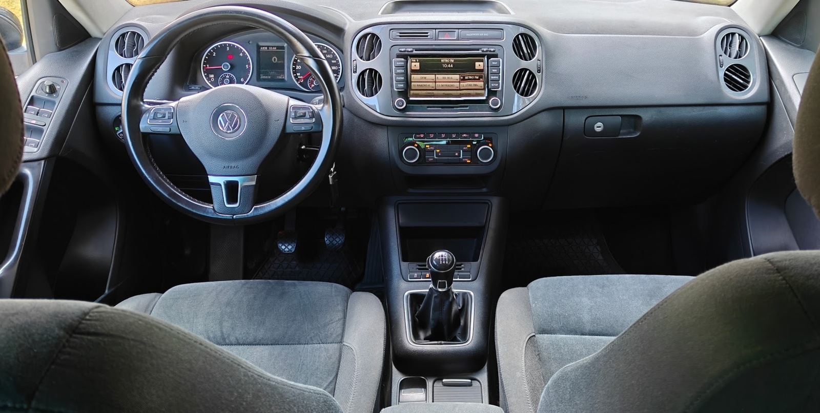 Volkswagen Tiguan 2012, photo 3/10