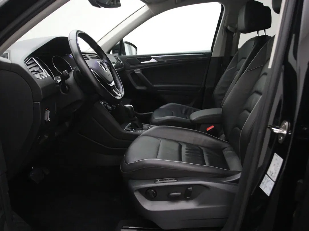 Volkswagen Tiguan 2021, photo 4/38