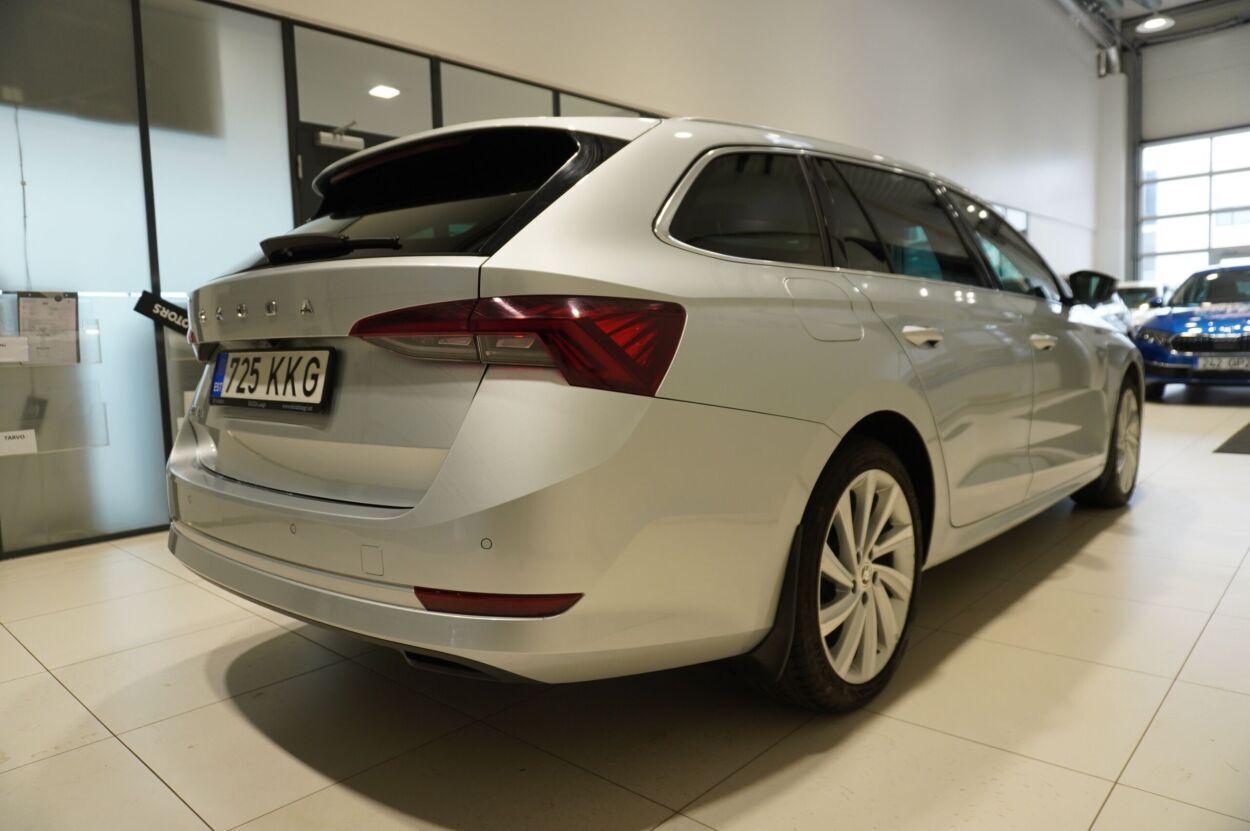 Škoda Octavia 2021, photo 3/24