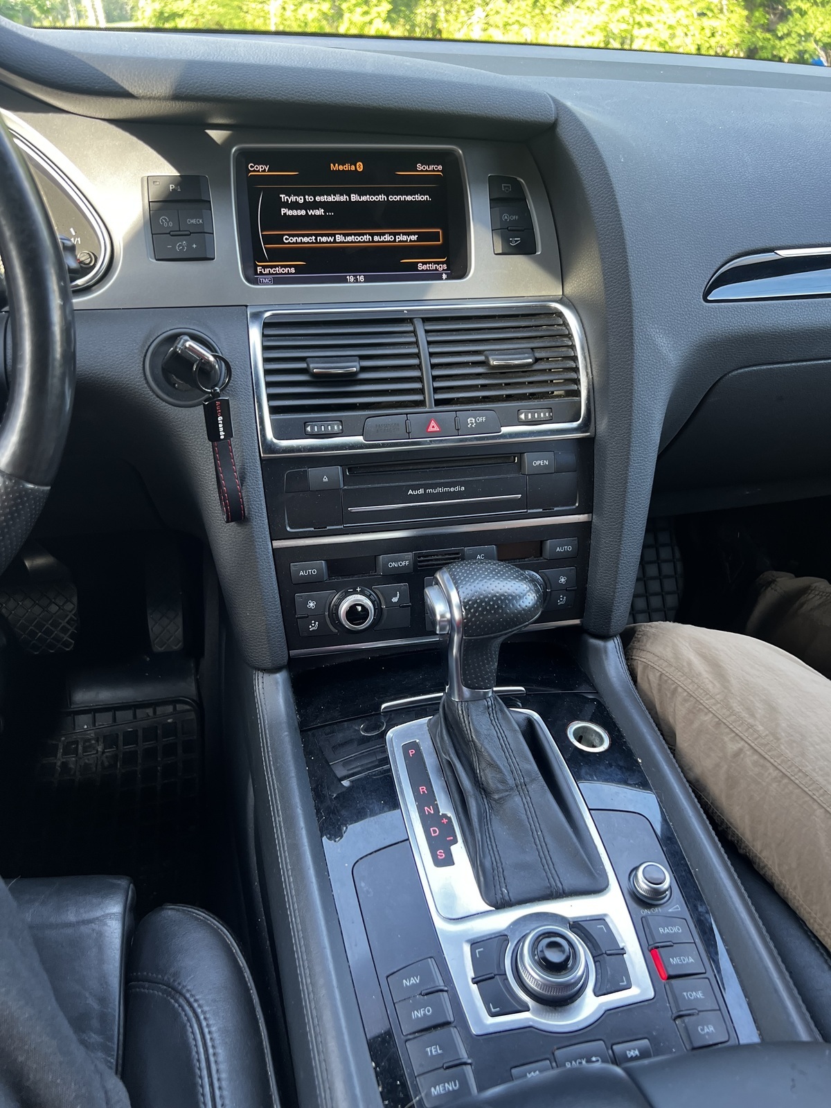 Audi Q7 2011, kuva 2/12