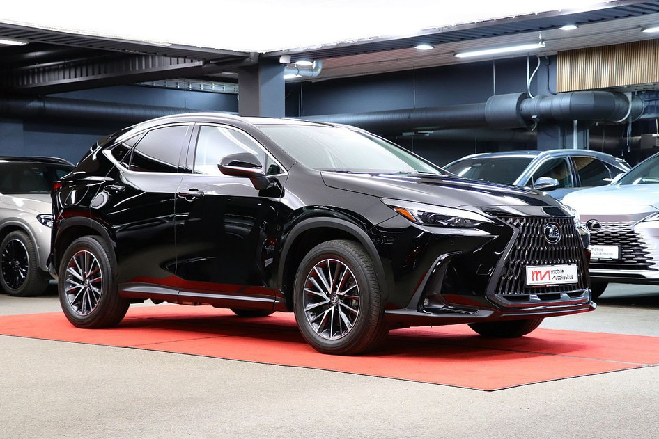 Lexus NX 450h+, 2022, 2.5, 136 kW, uzlādējams hibrīds (benzīns/elektrība), automātiskā, pilnpiedziņa