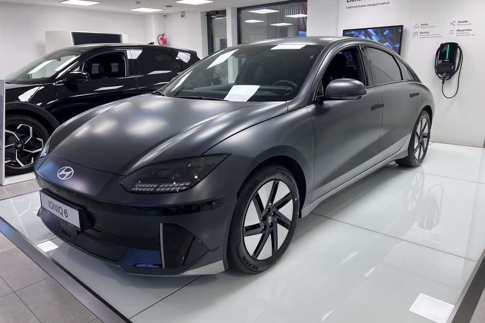 Hyundai IONIQ 6, 2025, 56 kW, electric, automatic, rear-wheel drive