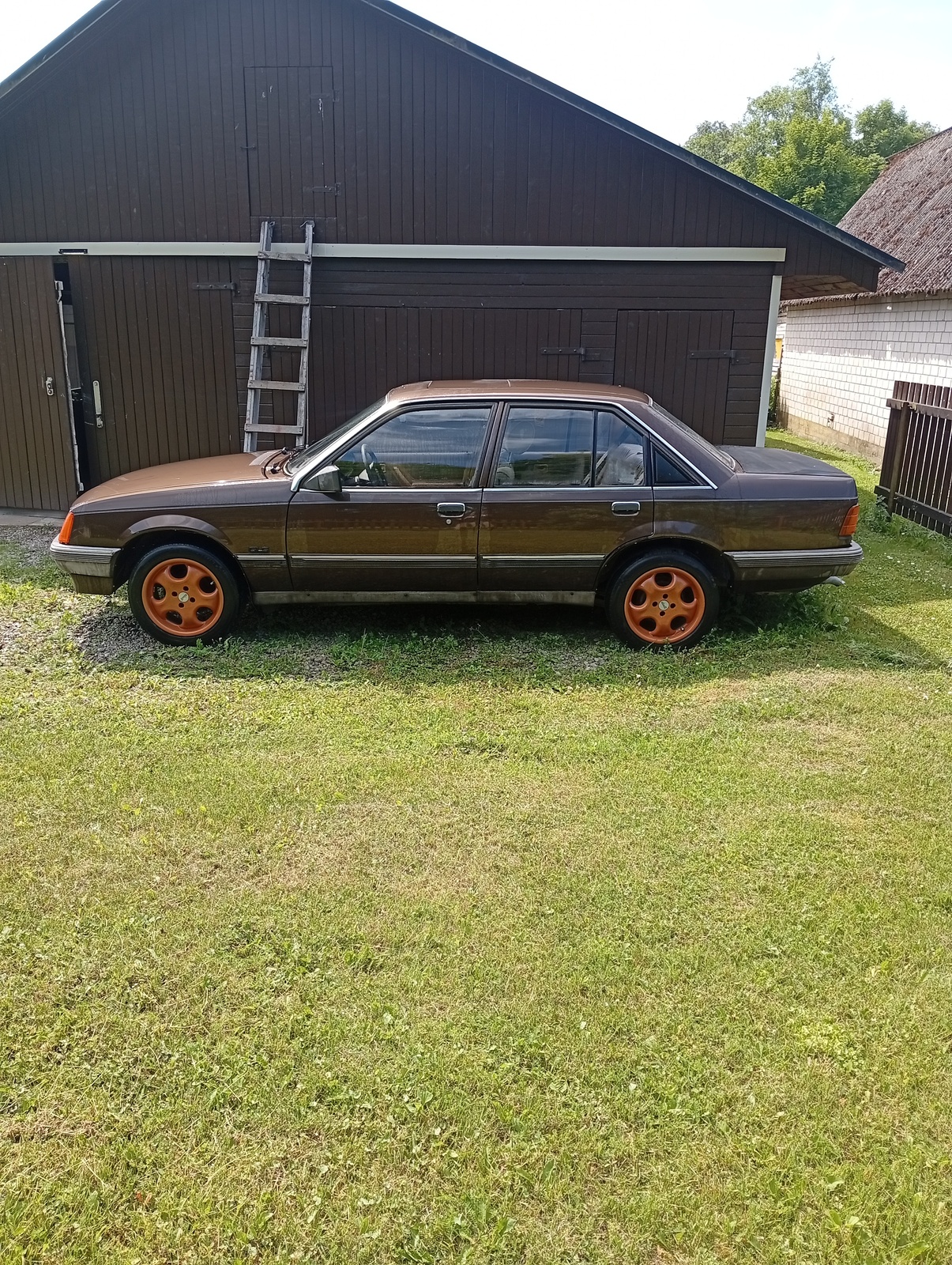 Opel Rekord 1986, photo 3/11