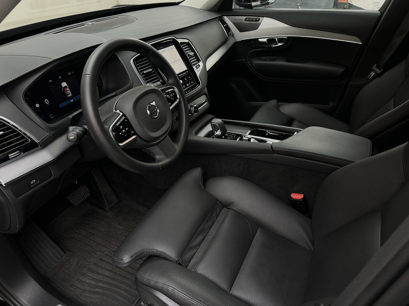 Volvo XC90 2024, photo 7/10