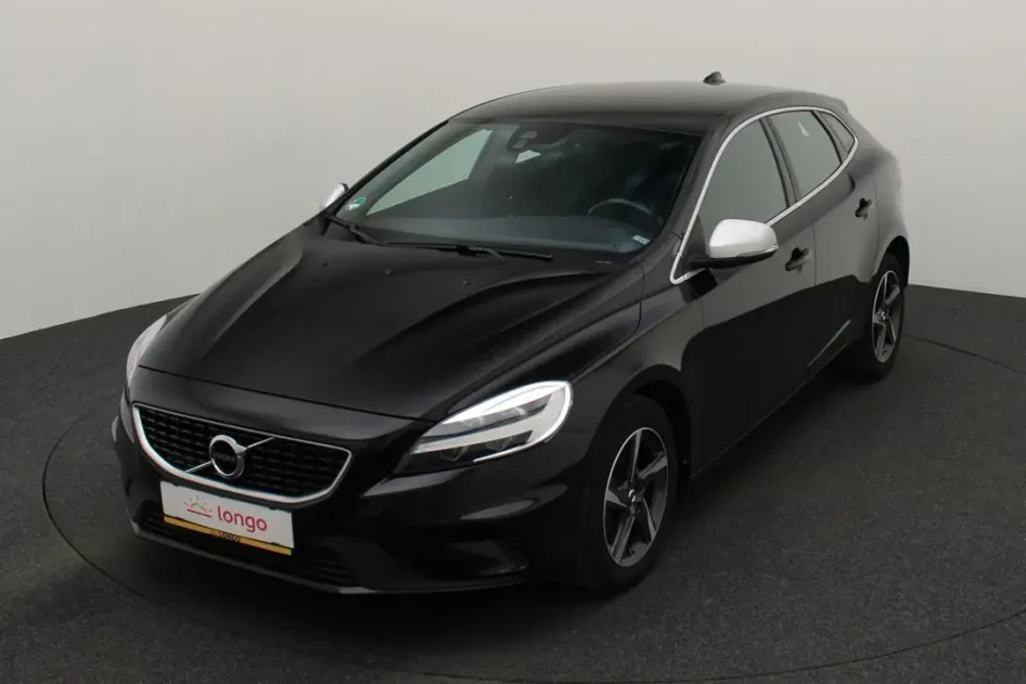 Volvo V40, 2018, 2.0, 110 kW, diesel, manual, front-wheel drive