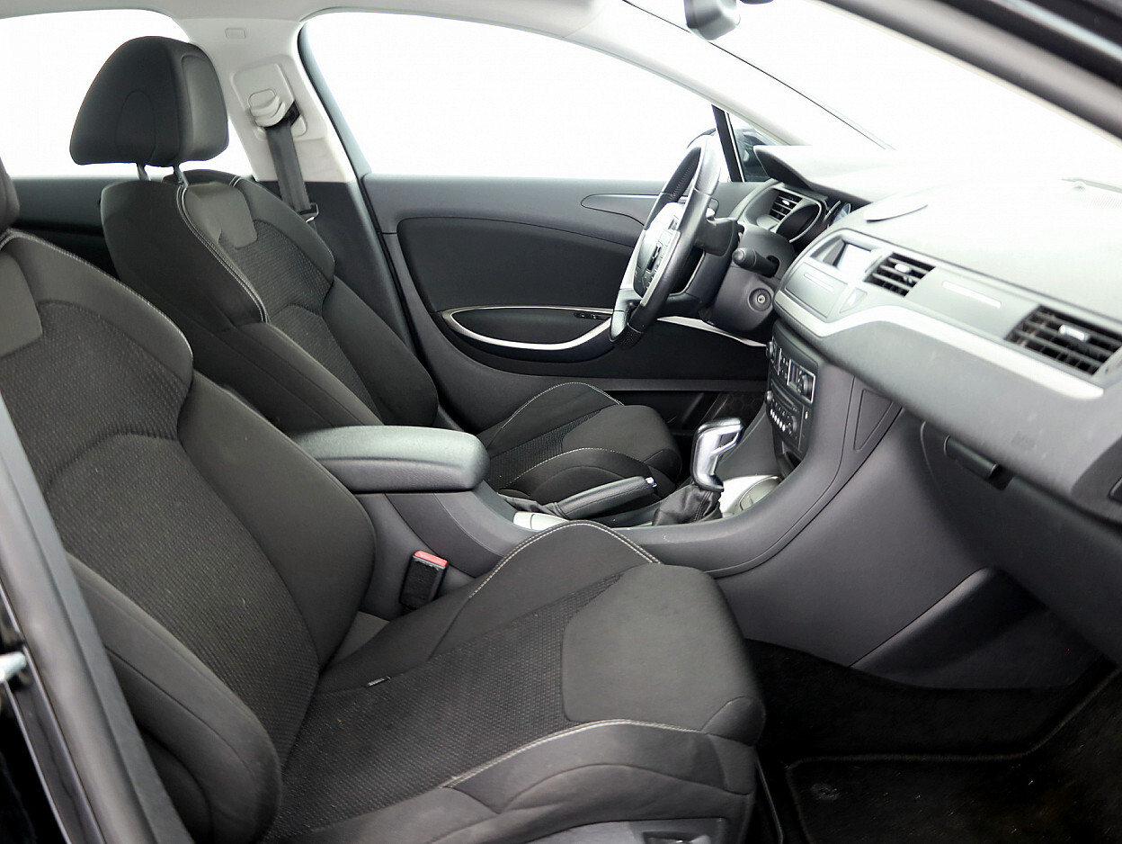 Citroën C5 2010, photo 6/8