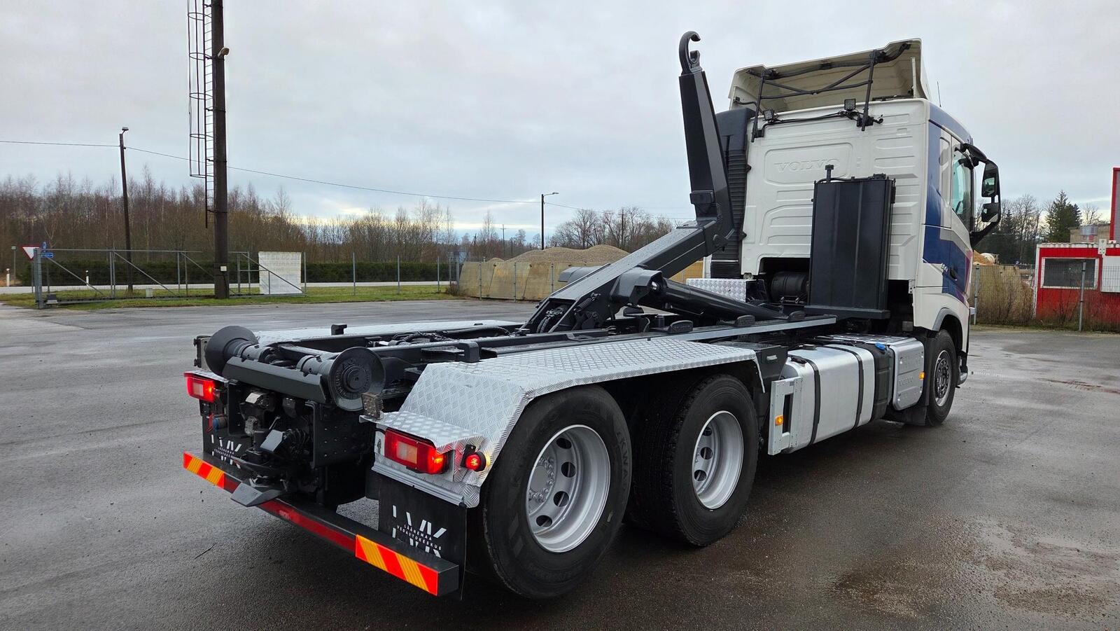 Volvo FH500 6x2 2015, photo 3/15