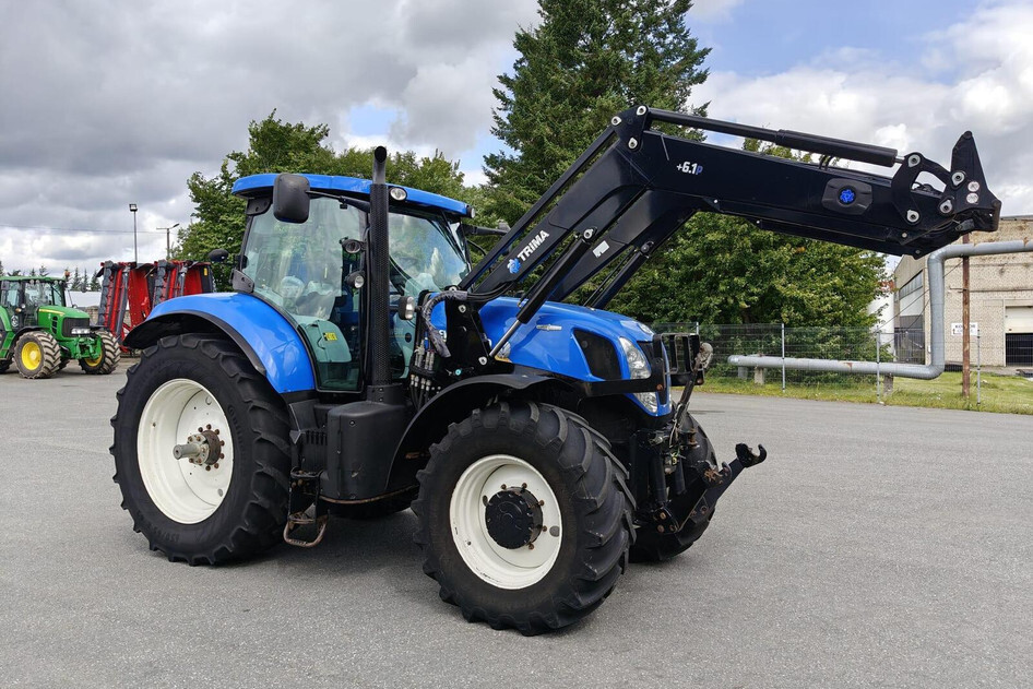 New Holland T7.235, 162 kW, diesel, automatic