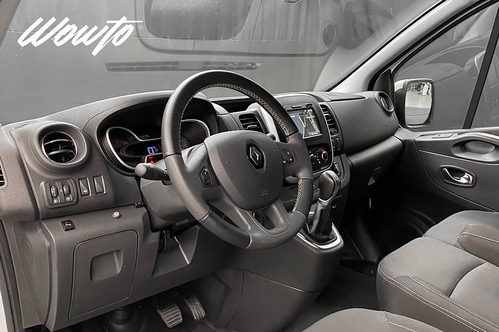 Renault Trafic 2021, photo 6/33